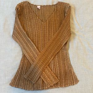 Y2K Gold Popcorn/Crinkle Long Sleeve Shirt Size S/M